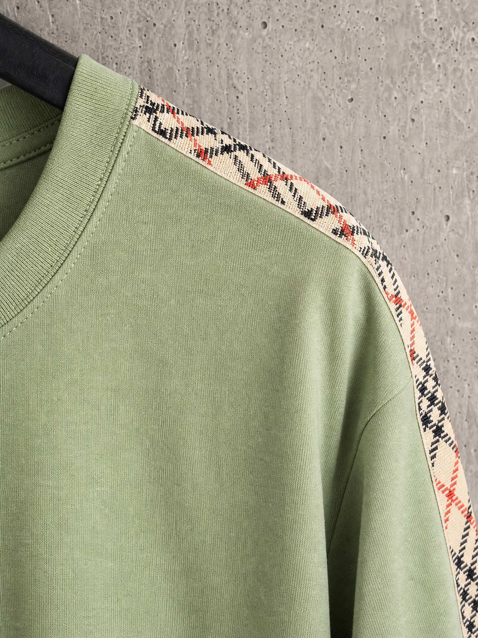 Burberry BBR 巴家 26SS早春新款 织带战马短袖