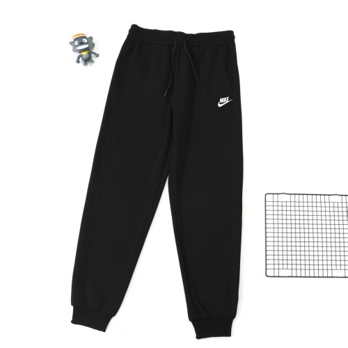 Nike Men's 25SS Autumn New Sports Pants, Comfortable and Versatile Style 1 Nike Men's 25SS Autumn New Sports Pants, Comfortable and Versatile Style