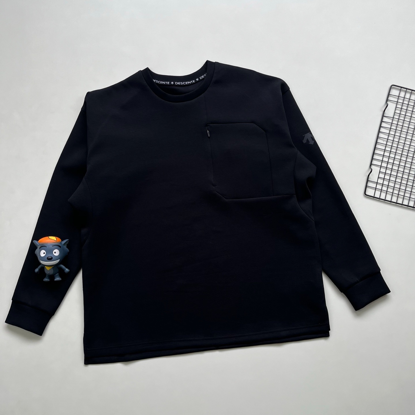 DESCENTE BLEU Urban Cycling Long Sleeve Knitted Pullover Sweatshirt