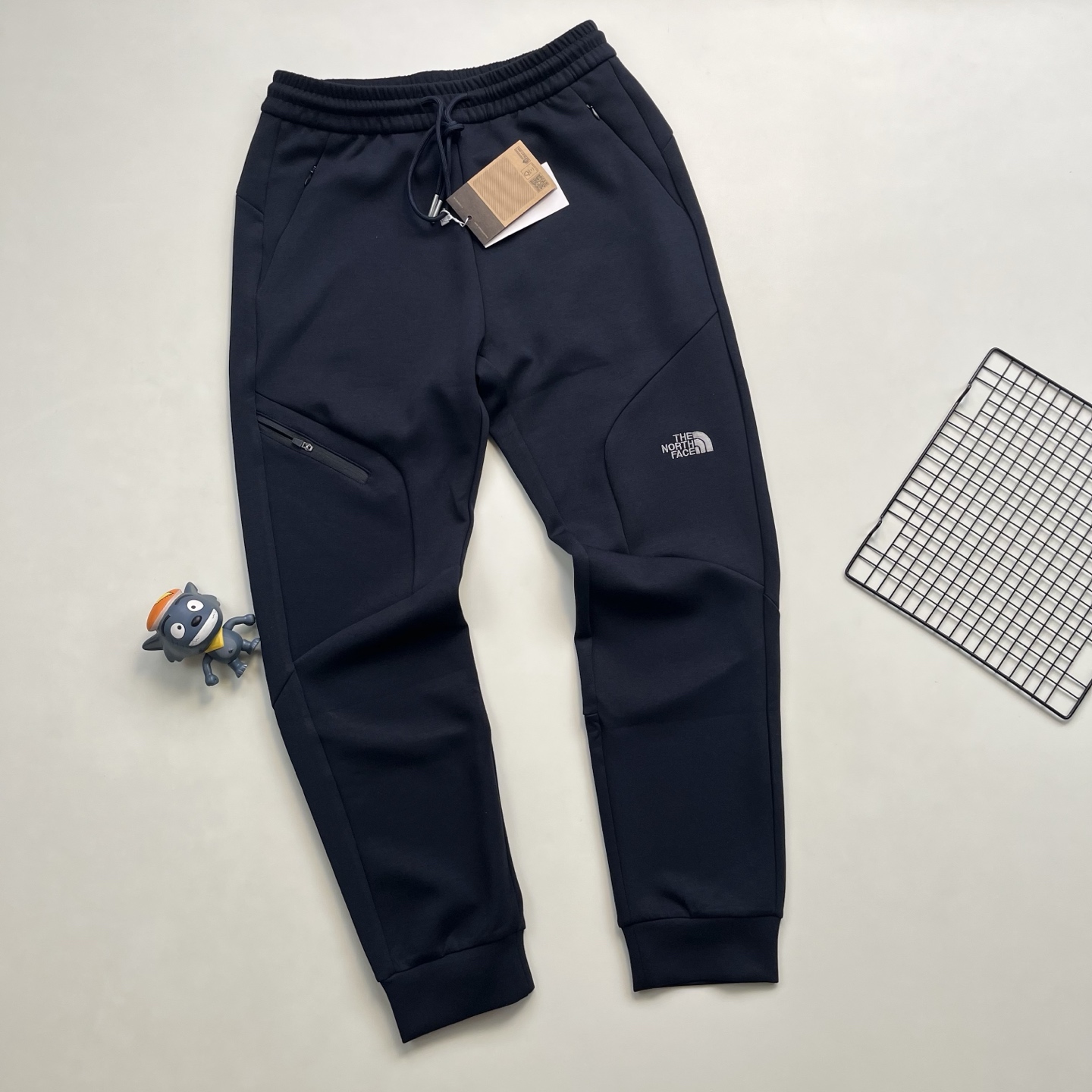 The North Face 25SS Embroidered Casual Sports Pants - Comfortable & Stylish