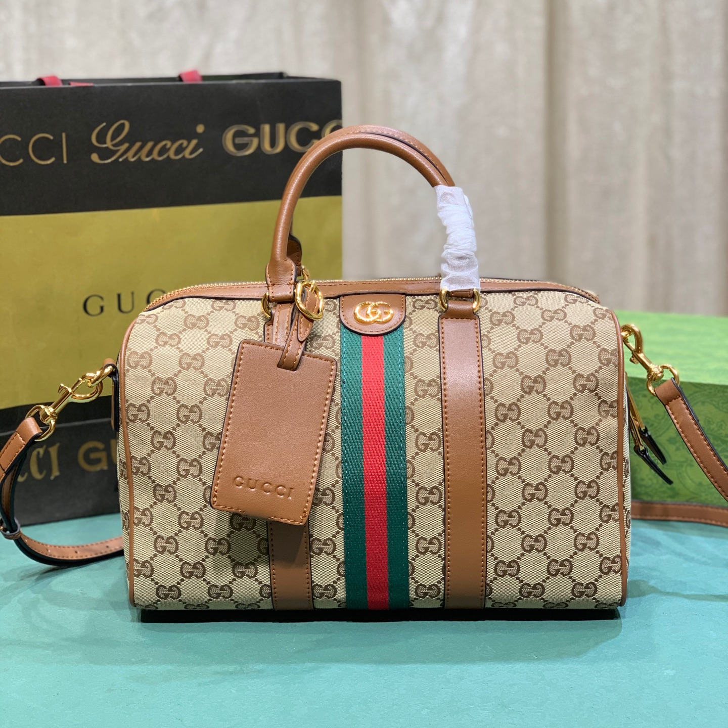 #🔥 𝐎𝐩𝐡𝐢𝐝𝐢𝐚 bolso almohada ▫️Modelo 857595 ▫️Medidas 30*16*20. La serie Gucc integra magistralmente la cinta de …