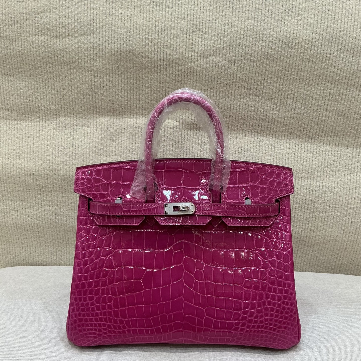 NO:919374,Spot real shot high-gloss platinum 25 rose red silver buckle, Hermes, hermes, Hermes,19860909现货实拍高光铂金25 玫红色 银扣,爱马仕,hermes,Hermes,,Bag