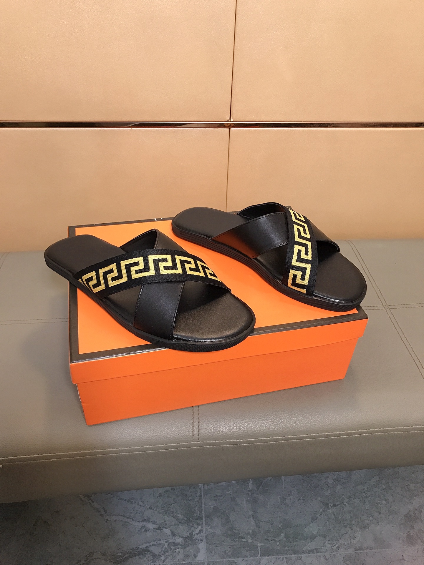 New Vanderstrel Slipper Series 2024: Stylish Men’s Elemental Slippers with Special Comfort Sole - 图片 5