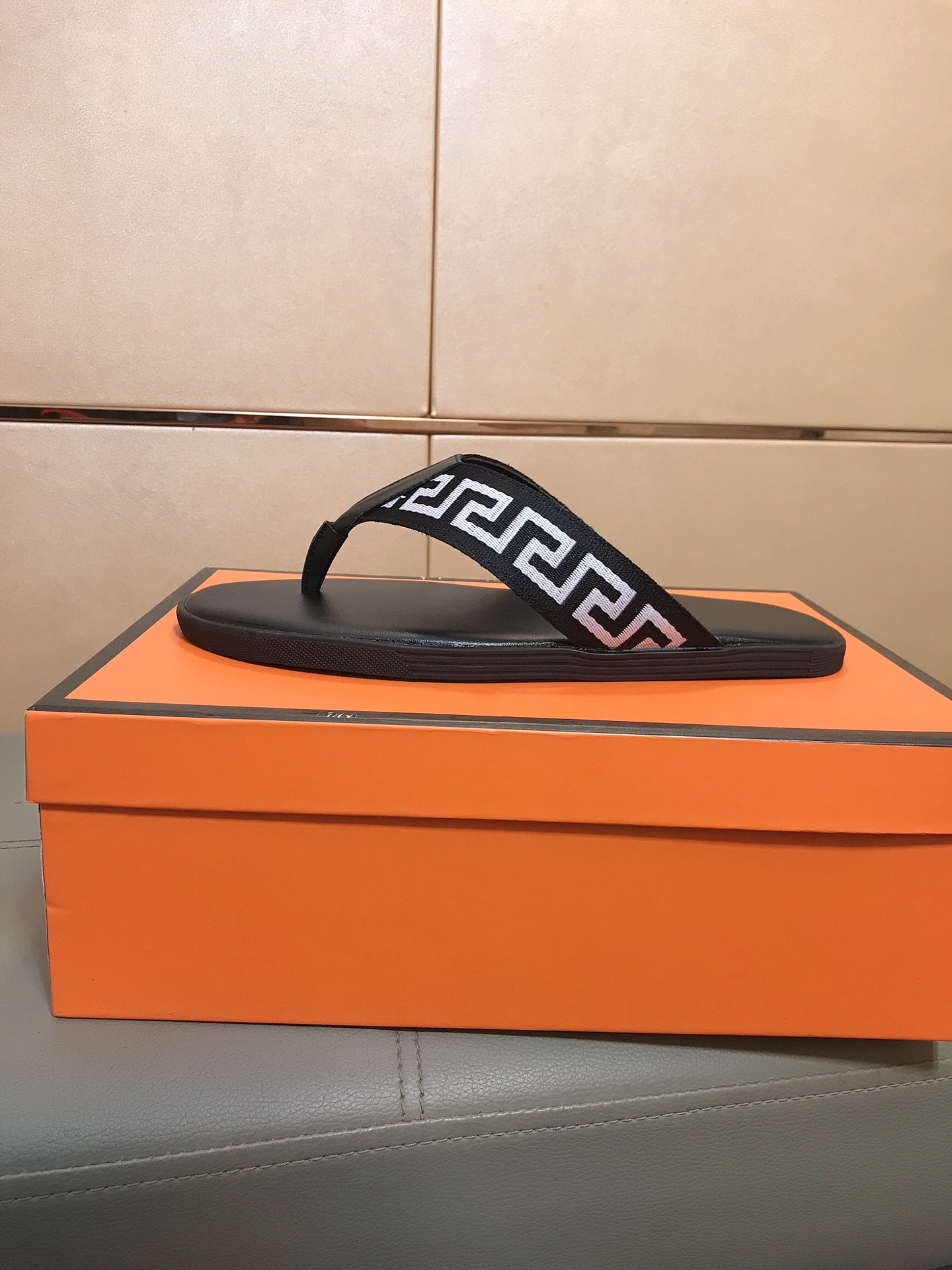 Introducing New Vanderstrel Slipper Series 2024: Comfortable and Stylish Men’s Footwear at Affordable Price