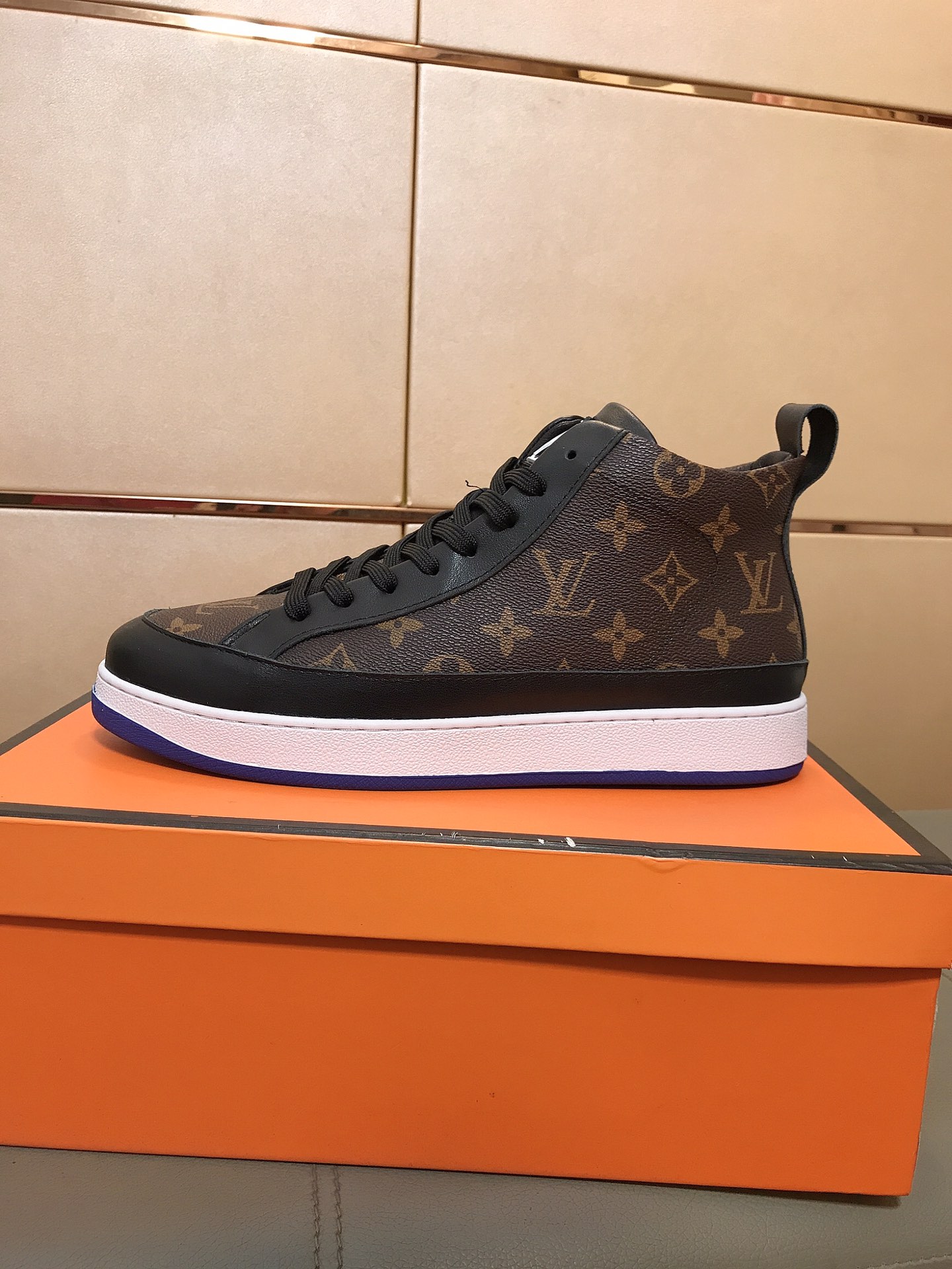 Louis Vuitton Skateboard Shoes Plain Toe Printing Cowhide Genuine Leather High Tops