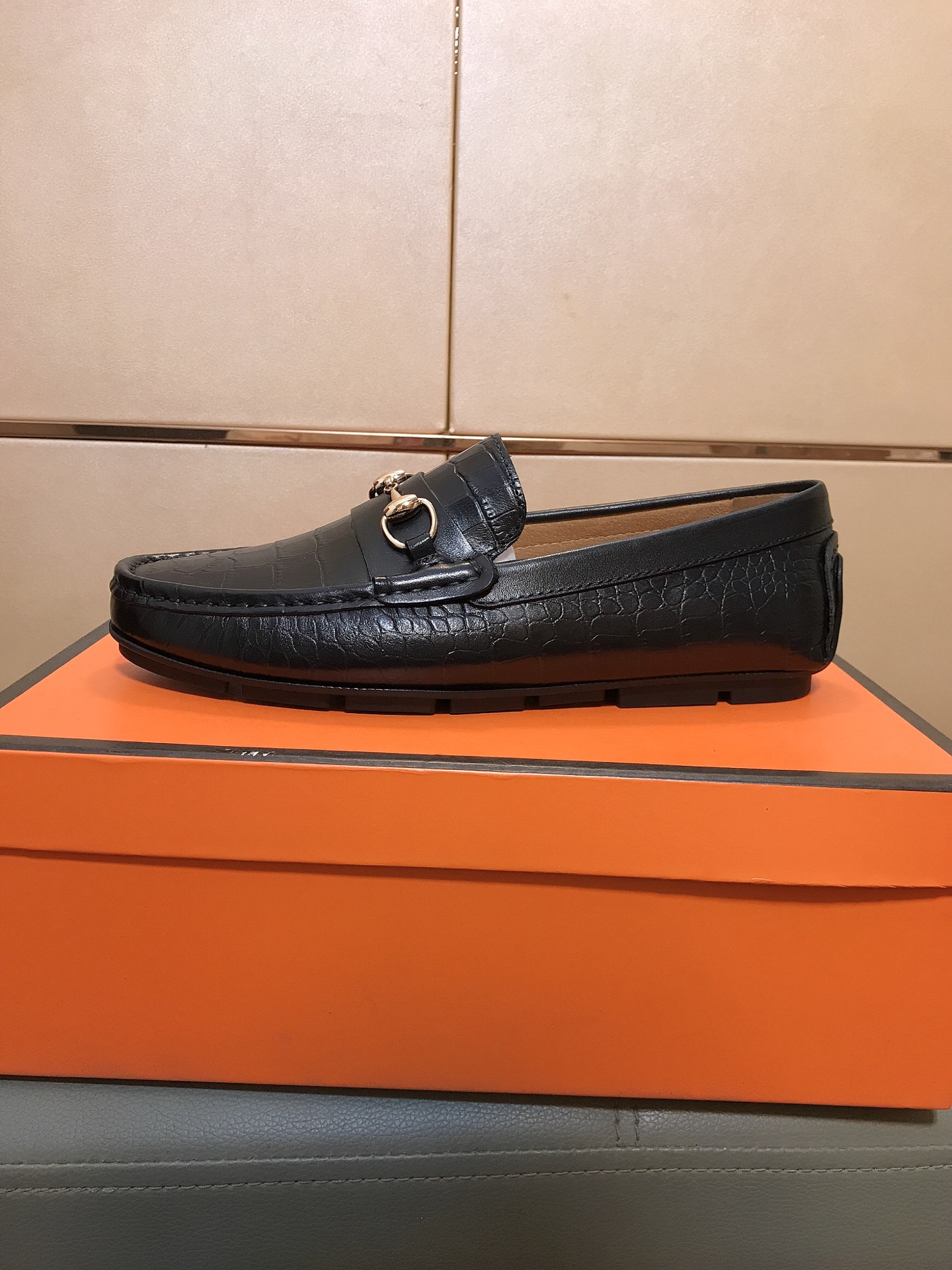 _dpQ9ssctU4vjAXh2-R0FwG-z4MKBk0bLVAhm_LA