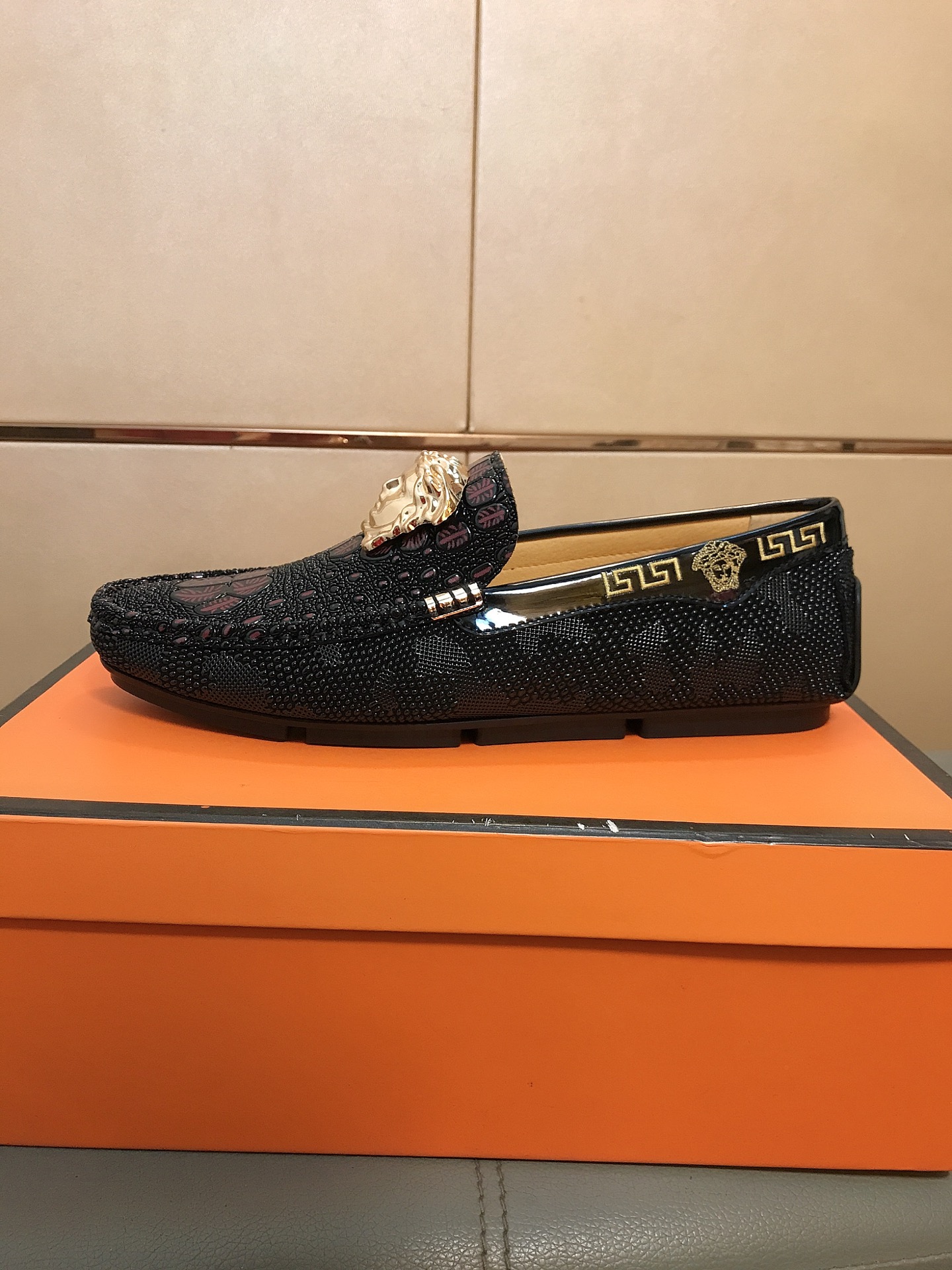 _dgn9shbVyYlgGAdMWjFP96AxW5lJTzxotRTmFow