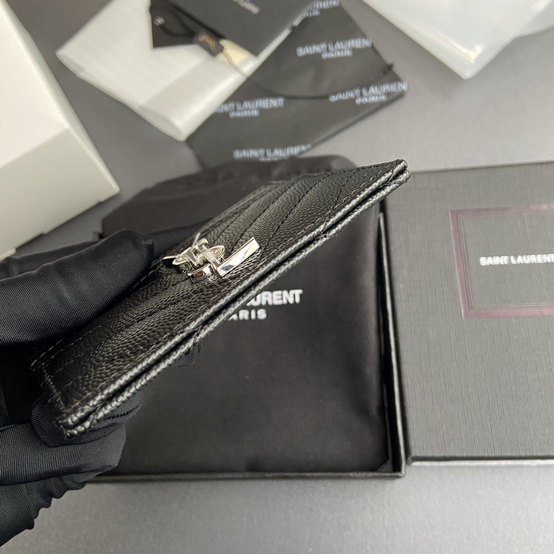 Saint Laurent 五金 MATELASSE粒面壓印皮革卡包