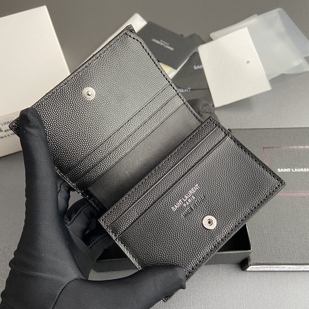 Saint Laurent 五金 MATELASSE短款粒面壓印皮革卡包