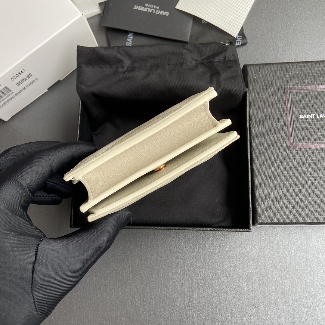 Saint Laurent 五金 MATELASSE短款粒面壓印皮革卡包