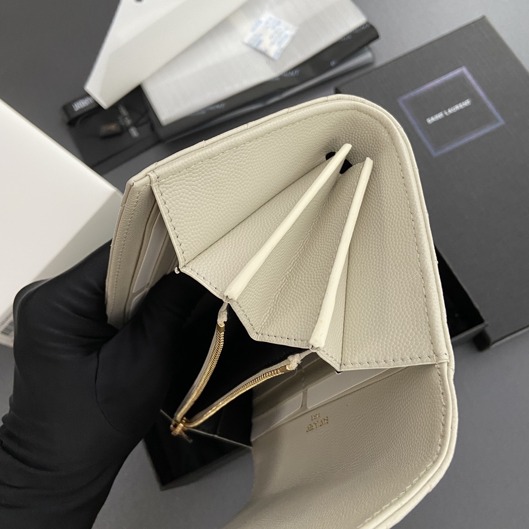 Saint Laurent 五金 MATELASSE翻盖粒面压印皮革钱包