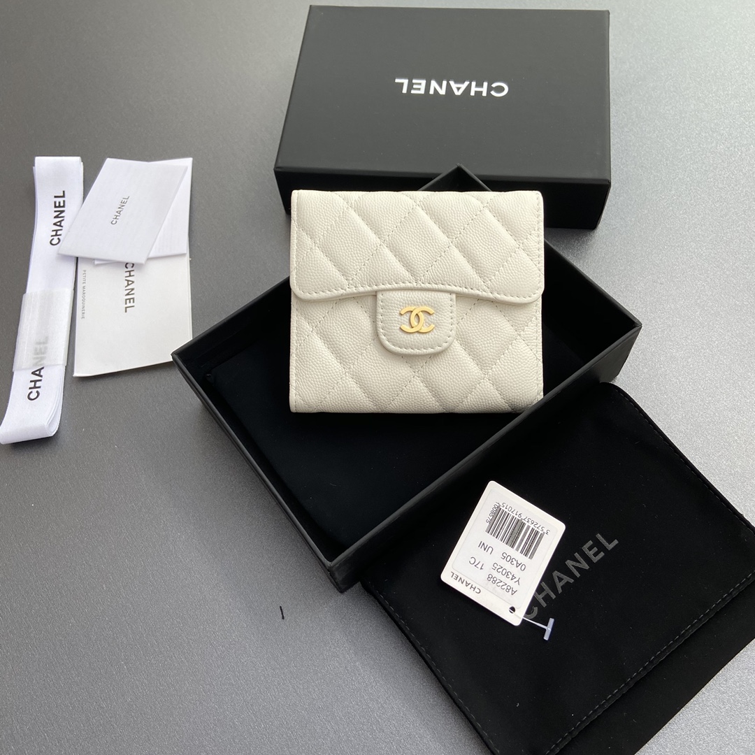 NO:182917,[Imported leather from Italy] Special white ball pattern grained embossed leather Gold tone metal hardware 6 card slots 1 banknote compartment 1 change zipper bag No.: 82288 Size: w10.5×h11.5×d3cm, Chanel wallet, chanel, wallets19860909【意大利進口皮】 特製白色球紋粒面壓印皮革 金色調金屬五金 6個卡片槽 1個鈔票隔層 1個零錢拉鏈袋 编号:82288 尺寸:w10.5×h11.5×d3cm,香奈儿钱包,chanel,wallets,Bag