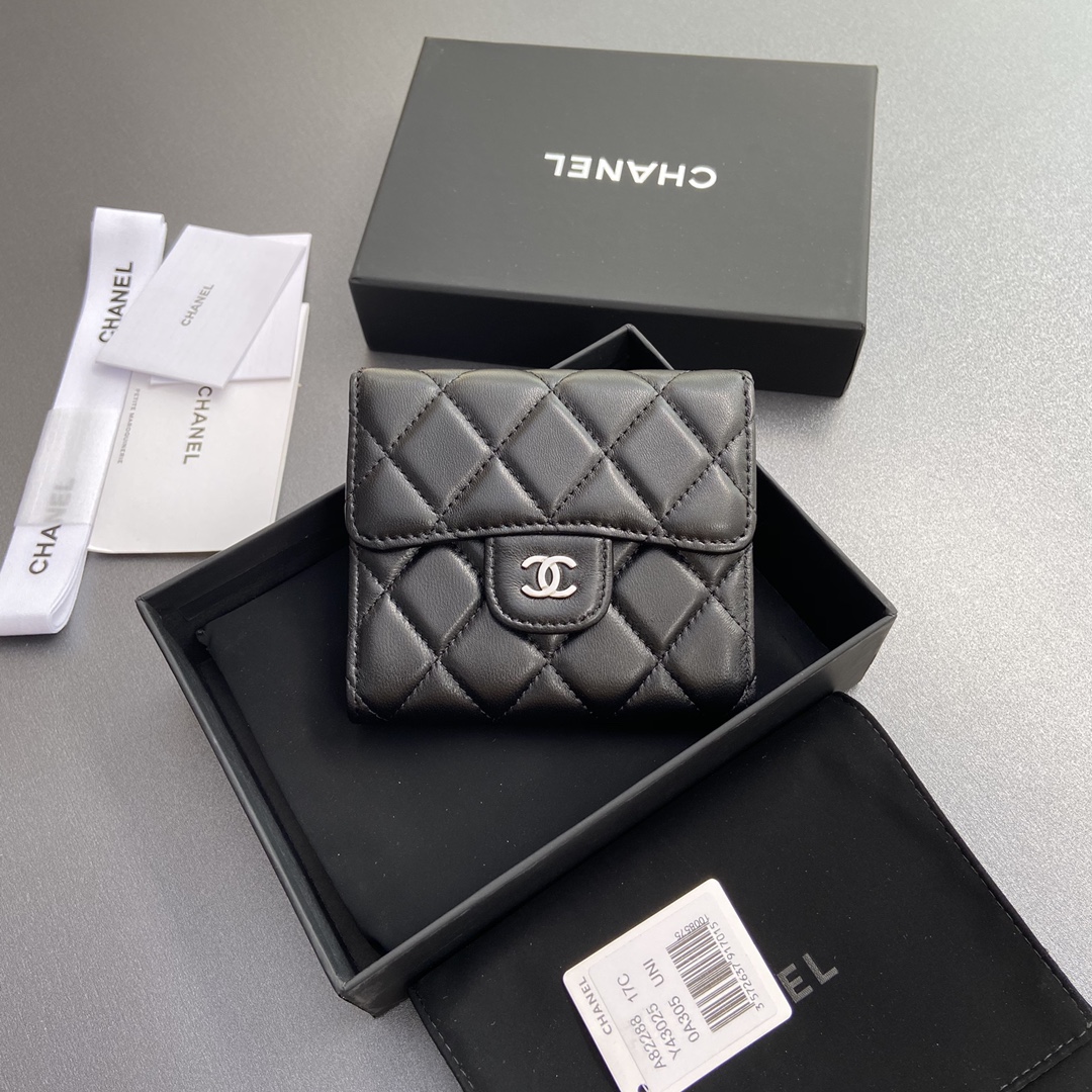 NO:182926,[Italy imported leather] Special black sheep leather Silver tone metal hardware 6 card slots 1 banknote compartment 1 change zipper bag No.: 82288 Size: w10.5×h11.5×d3cm, Chanel wallet, chanel, wallets, sheepskin19860909【意大利進口皮】 特製黑色羊皮革 銀色調金屬五金 6個卡片槽 1個鈔票隔層 1個零錢拉鏈袋 编号:82288 尺寸:w10.5×h11.5×d3cm,香奈儿钱包,chanel,wallets,sheepskin,Bag