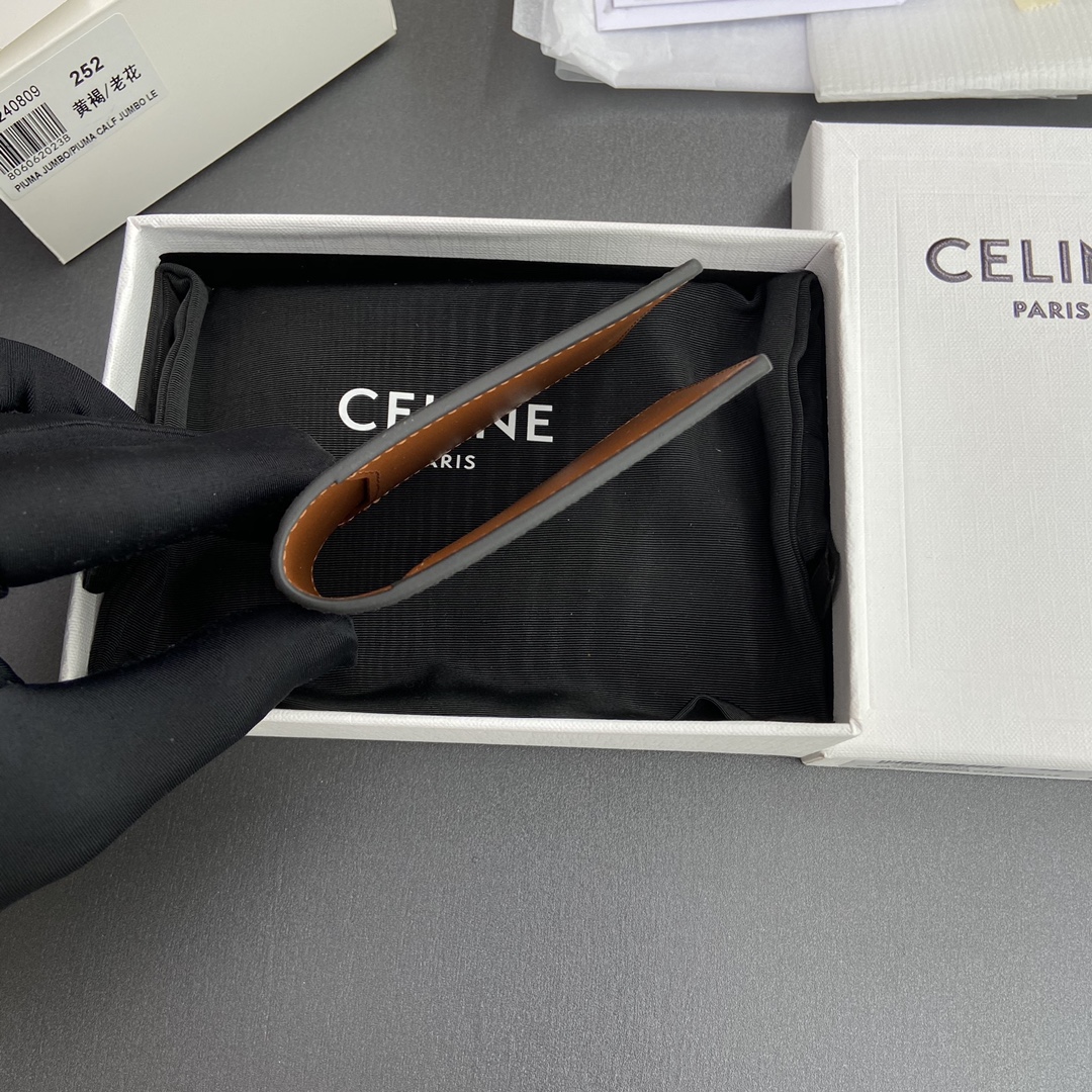 Celine TRIOMPHE标志印花橫款卡包/進口牛皮革包邊/2024小赛