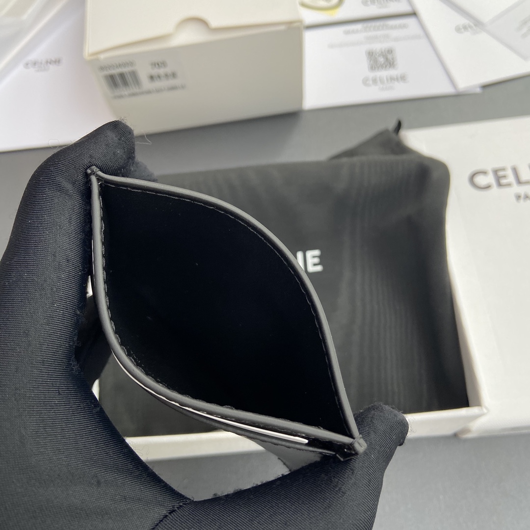 Celine 纯钢五金 ¥TRIOMPHE亮泽牛皮革卡包/2024小赛
