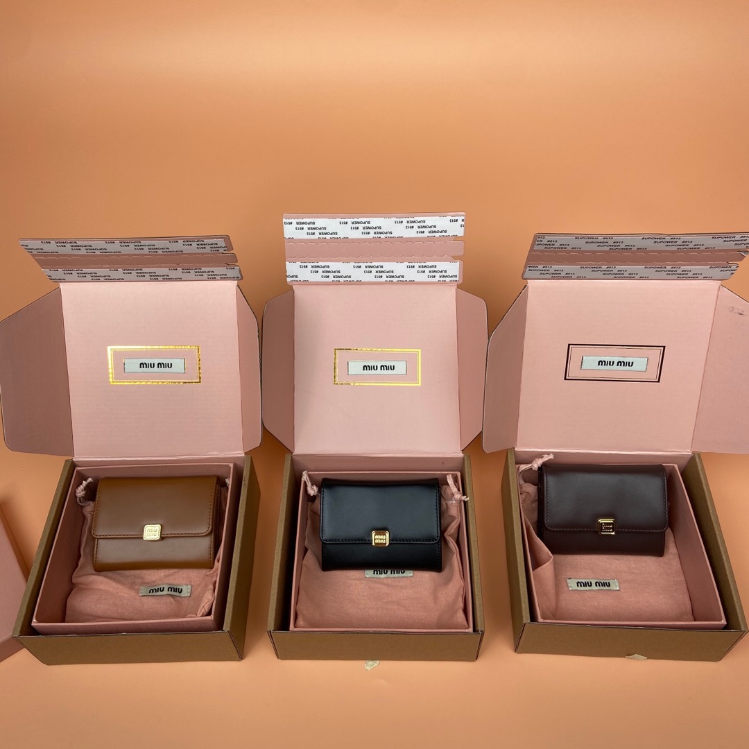 NO:671304,[Special grade hardware original leather] ~Imported cow leather card holder No. 5MC104 _ MM,miumiu,miumiu,cowhide19860909【特级五金原厂皮】 ～進口牛皮革卡包 編號5MC104 _ MM,miumiu,miumiu,cowhide,欧美剧