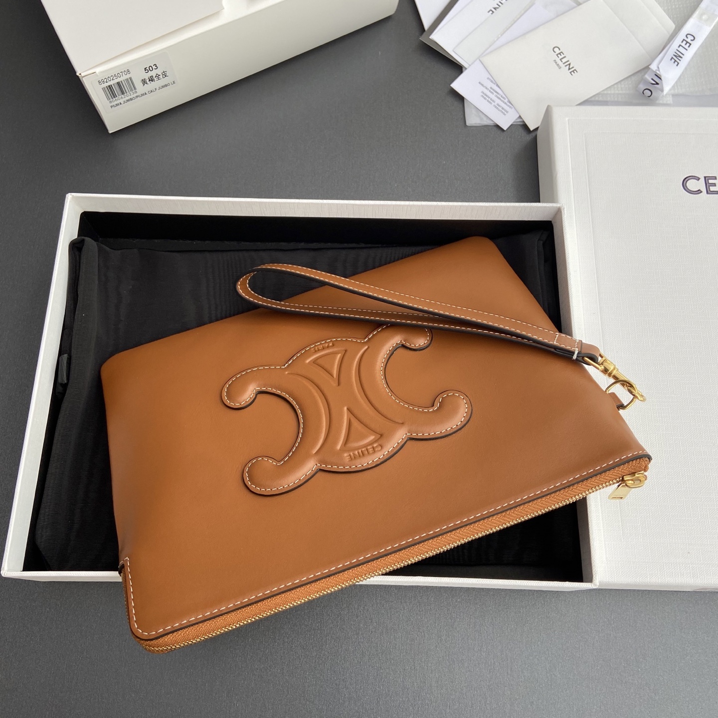 Celine 纯钢五金 TRIOMPHE光滑全皮手拿包/编号:10J502FES.04LU 502