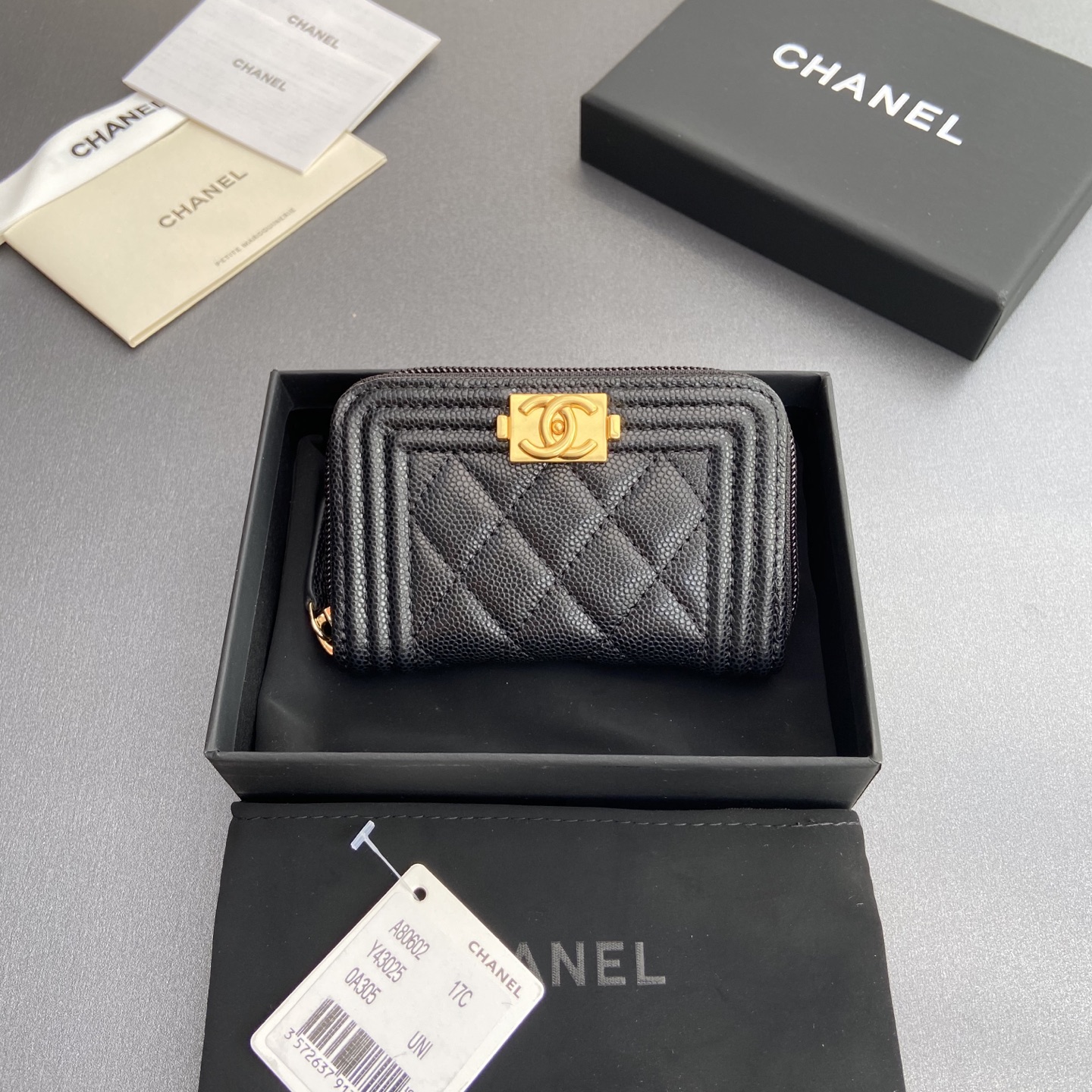 NO:581719,Xiaoxiang imported Italian leather Item number: A80602 Price: Size: w11×h7.5×d2cm Color: black ball pattern gold hardware, Chanel wallet, chanel, wallets19860909小香进口意大利皮 货号:A80602 价格: 尺寸:w11×h7.5×d2cm 颜色:黑色球紋金色五金,香奈儿钱包,chanel,wallets,Bag