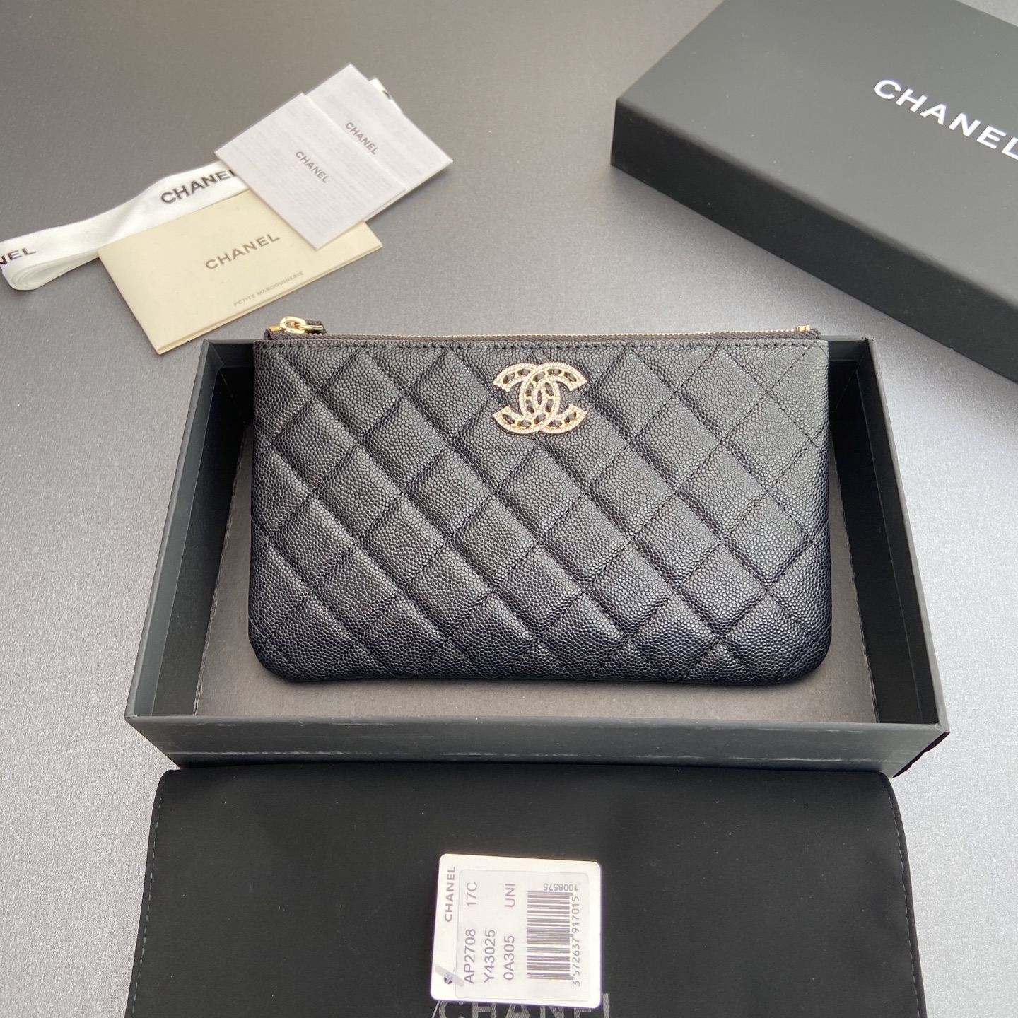 NO:581718,Xiaoxiang imported Italian grained calfskin Item number: A2708 Price Size: w20×h12×d1.5 Color: black fine ball grain leather light gold steel mark, Chanel wallet, chanel, wallets, cowhide19860909小香进口意大利颗粒小牛皮 货号:A2708 价格 尺寸:w20×h12×d1.5 颜色:黑色细球纹皮淺金色钢唛,香奈儿钱包,chanel,wallets,cowhide,Bag