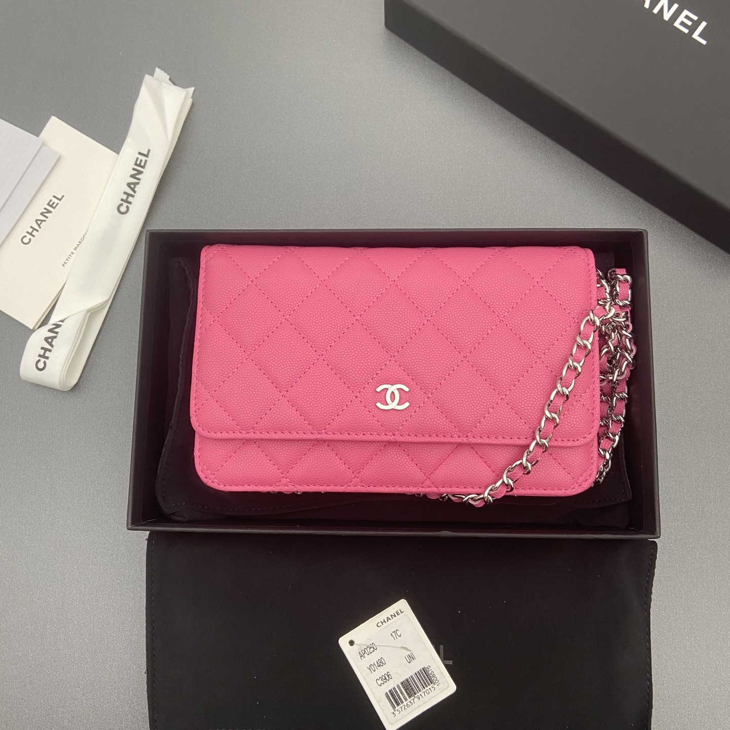 NO:713799,Xiaoxiang imported Italian caviar cowhide Item number: A Price: Size: w20×h13×d3.5cm Color: fine ball grain steel mark, chanel wallet, chanel, wallets, cowhide19860909小香进口意大利鱼子酱牛皮 货号:A 价格: 尺寸:w20×h13×d3.5cm 颜色:細球紋鋼唛,chanel钱包,chanel,wallets,cowhide,欧美剧