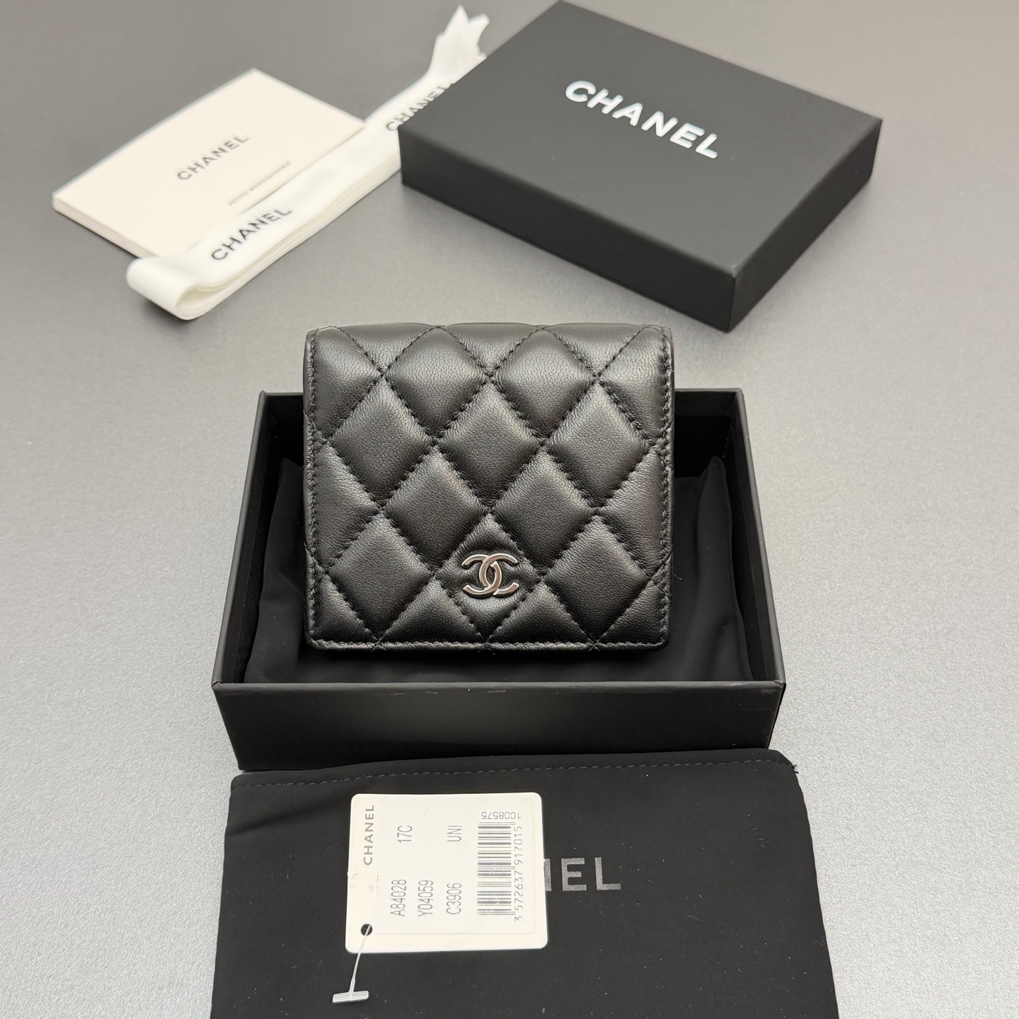 샤넬 지갑 22083