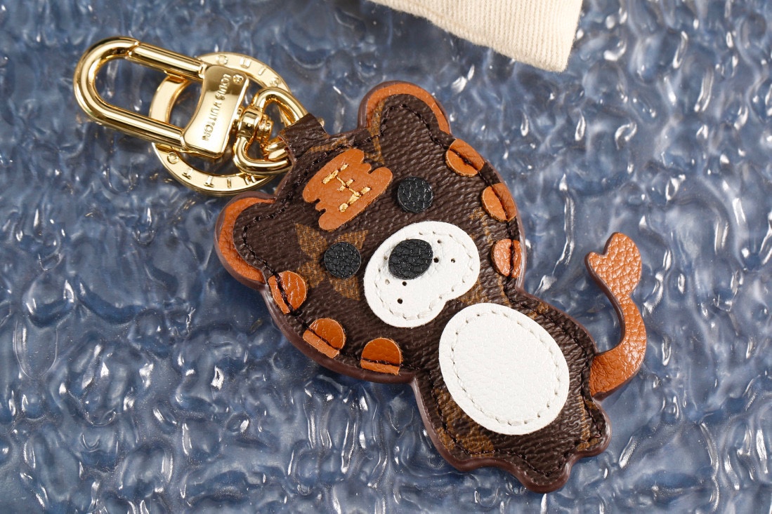 Tiger keychain front view