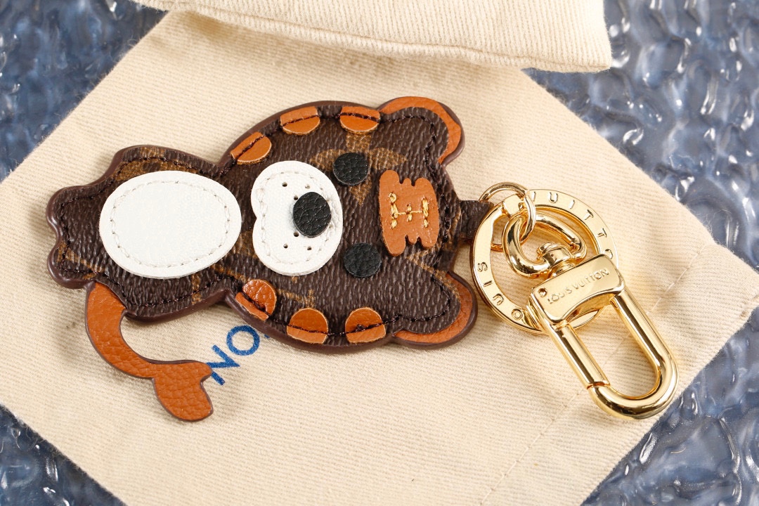 Leather texture detail Tiger Keychain