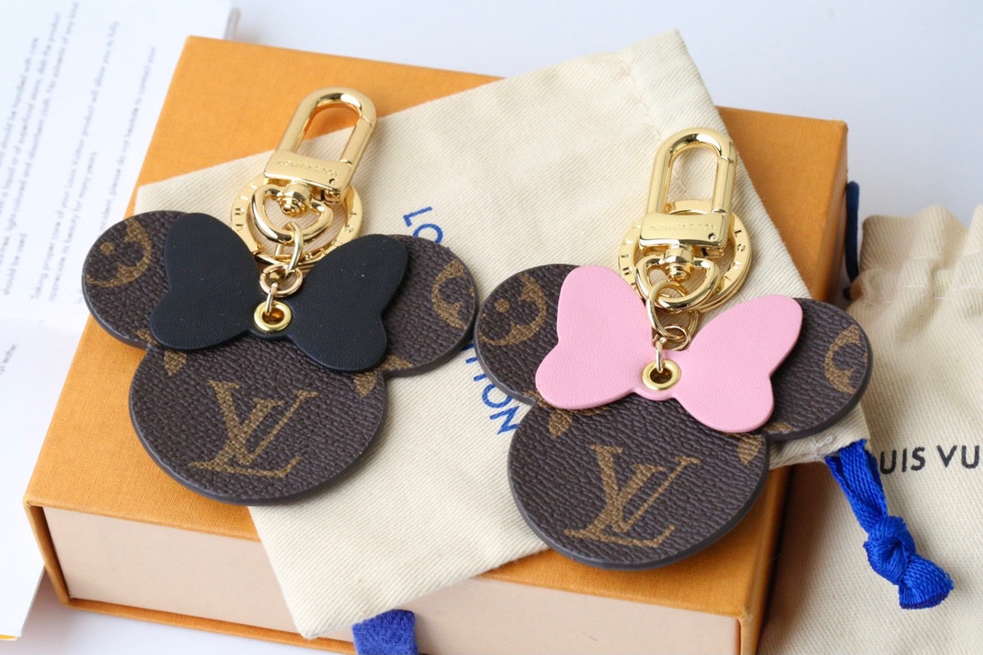 Mickey Mouse Keychain packaging
