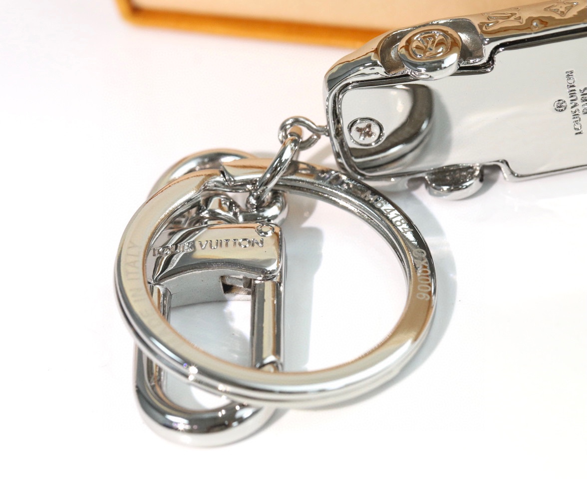 Detail shot of the metal used in the car keychain