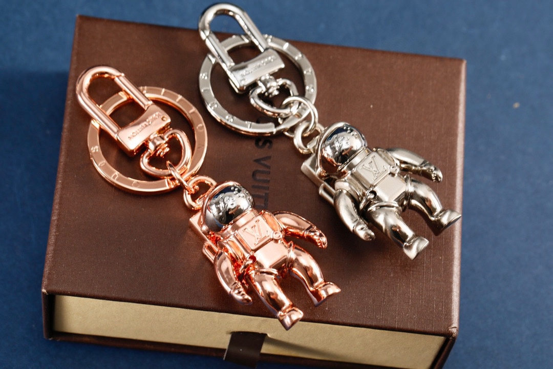 Silver Astronaut Keychain