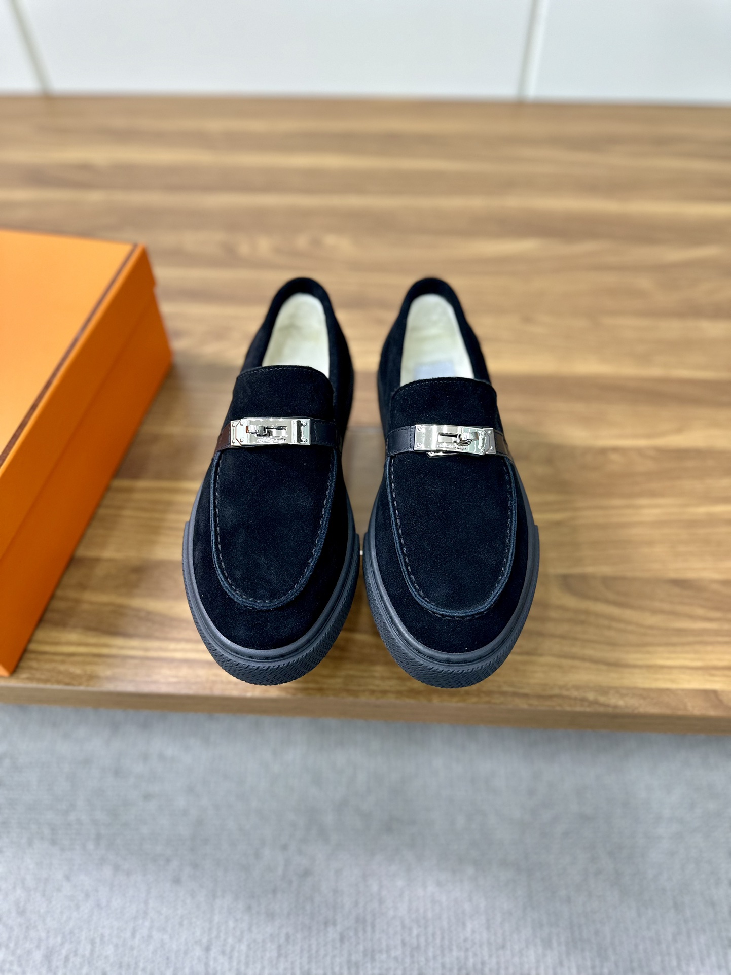 Hermes Chaussures De Sport Chaussures Décontractées Réplique de luxe 7 étoiles
 Hommes Cuir veau vache Le TPU Peu importe