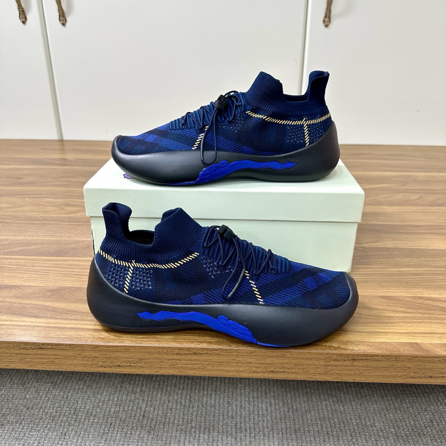 Batch Dongguan High Version War Horse Collection Burberry Burberry New Men's Knit Casual Sneakers Lo