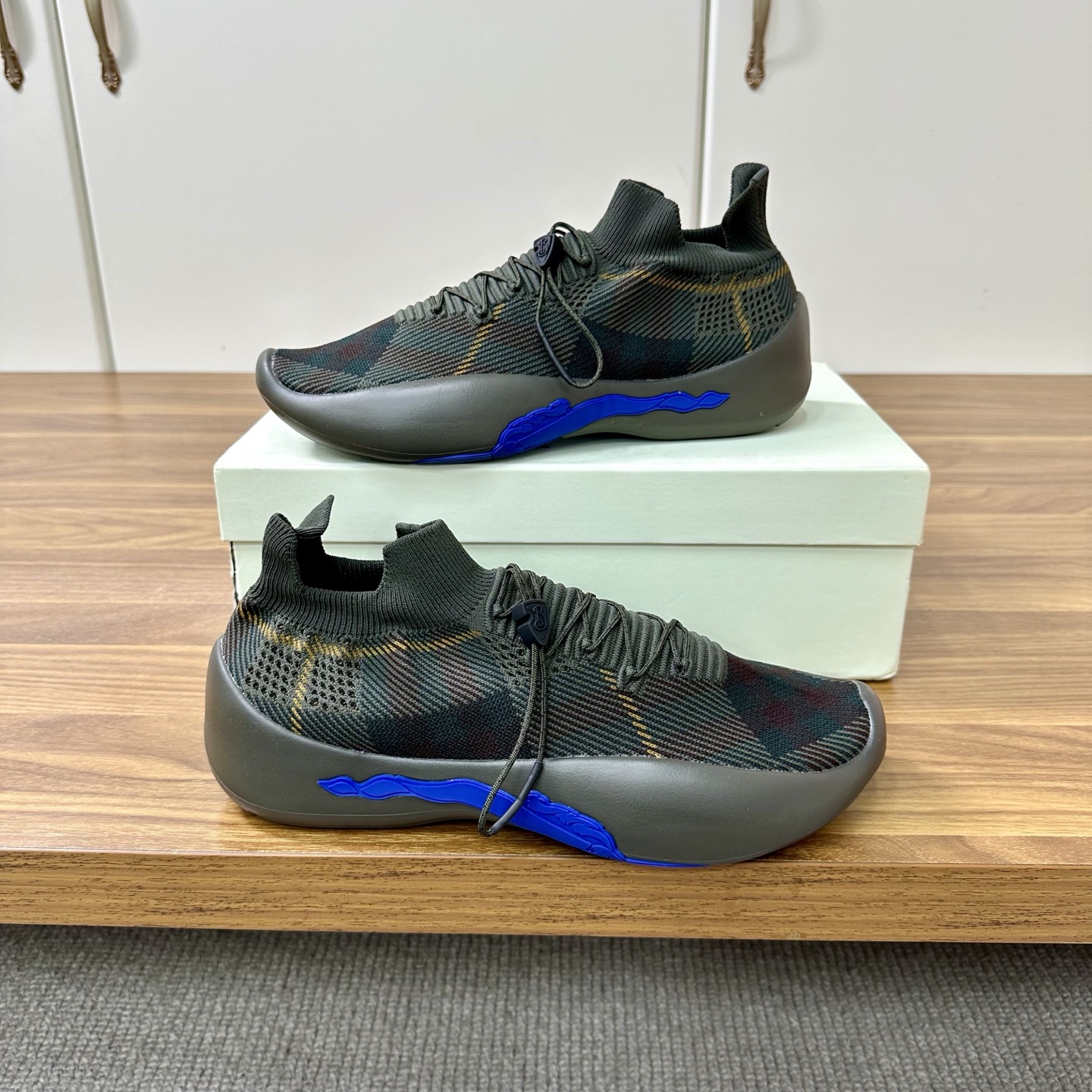 Batch Dongguan High Version War Horse Collection Burberry Burberry New Men's Knit Casual Sneakers Lo