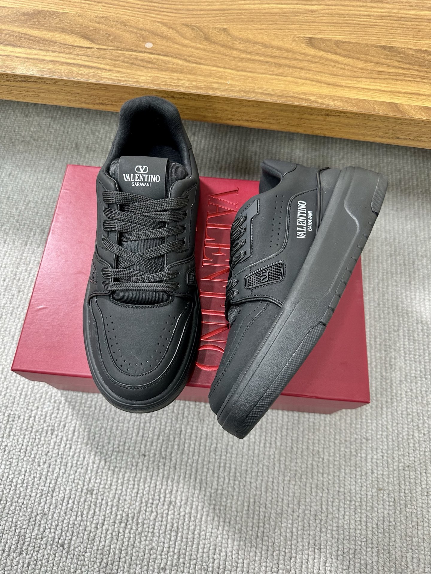 [Valentino Men