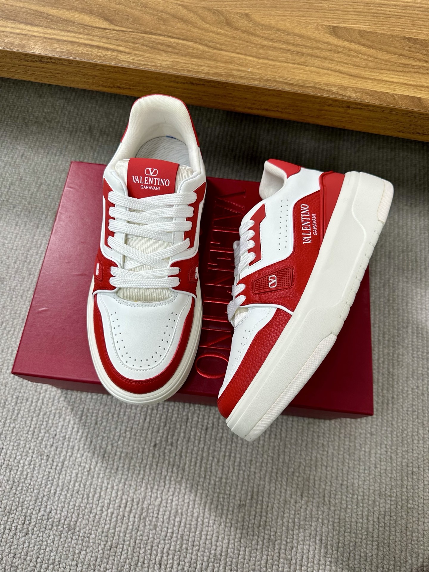 [Valentino Men