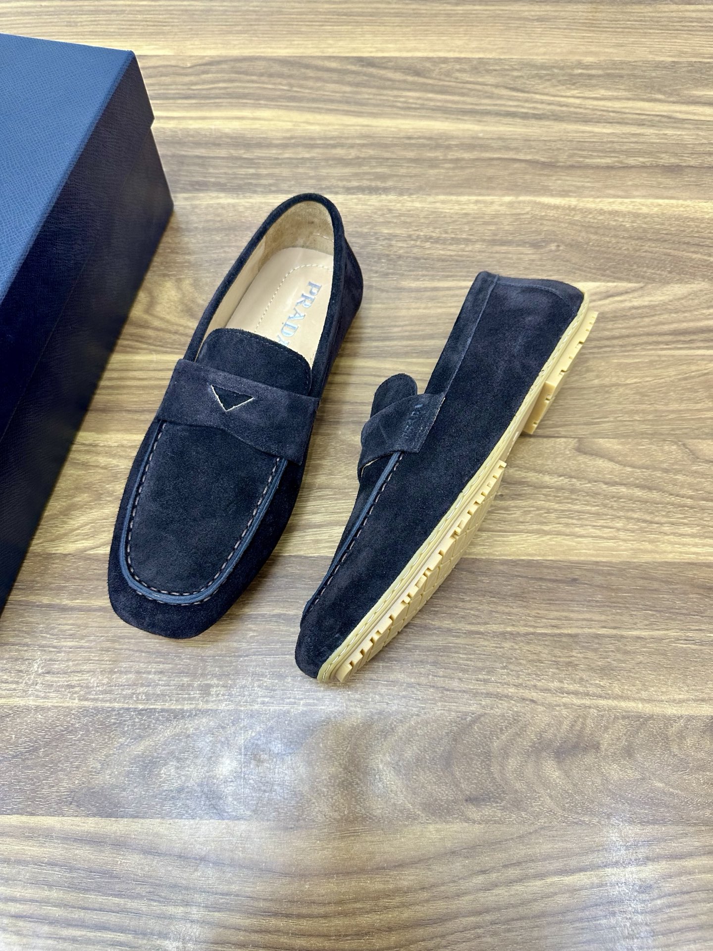 Мокасины Prada