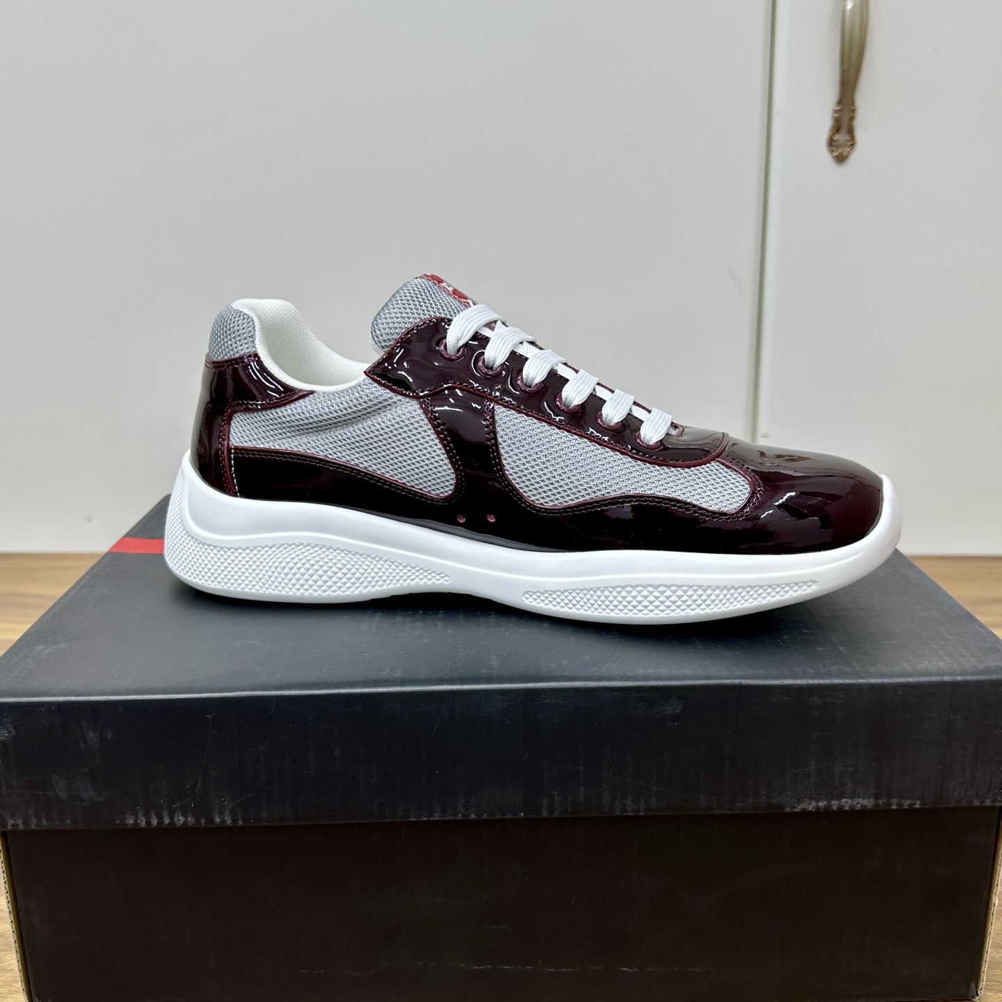 Prada Style Leather Men's Shoes style reference detail image 5 from source 782080