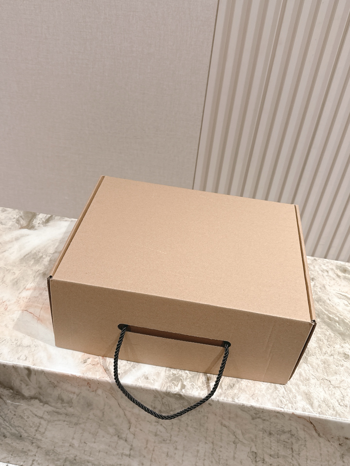 NO:495404,Full set of simultaneous gift boxes for counters!  , casual shoes/sports shoes, sneakers19860909全套专柜同步礼盒包装！,休闲鞋/运动鞋,sneakers,Women's Shoes