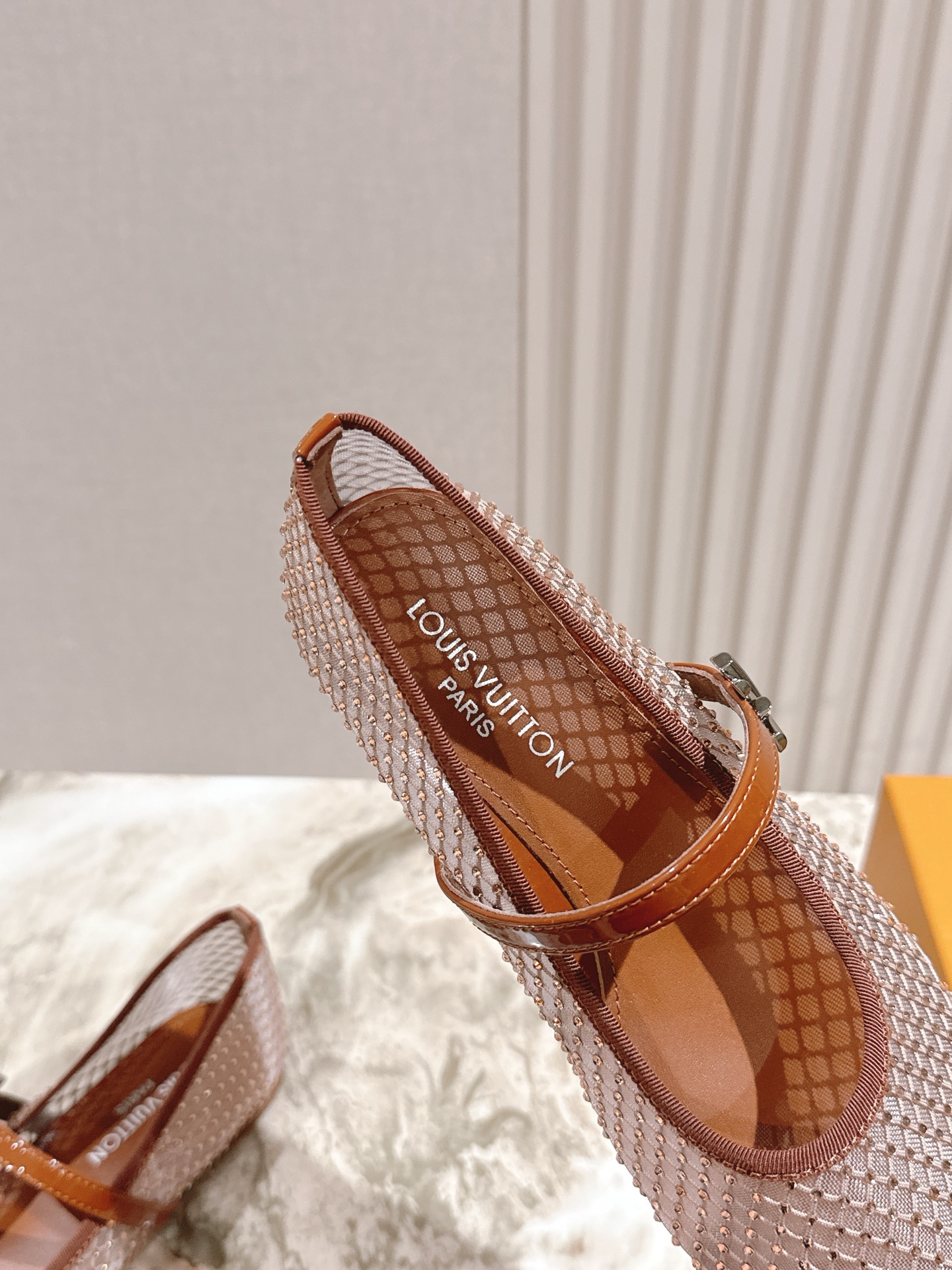  | ²⁰²5𝐬𝐬 🤍🤎
驴家早春新品🆕 new arrival～LV春夏芭蕾舞鞋，也太出彩了！时尚性