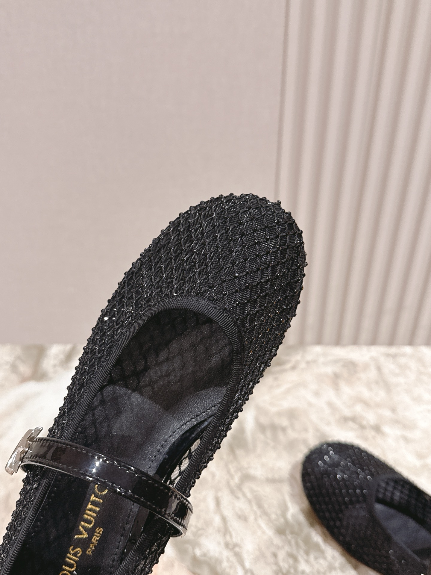   | ²⁰²5𝐬𝐬 🤍🤎
驴家早春新品🆕 new arrival～LV春夏芭蕾舞鞋，也太出彩了！时尚性