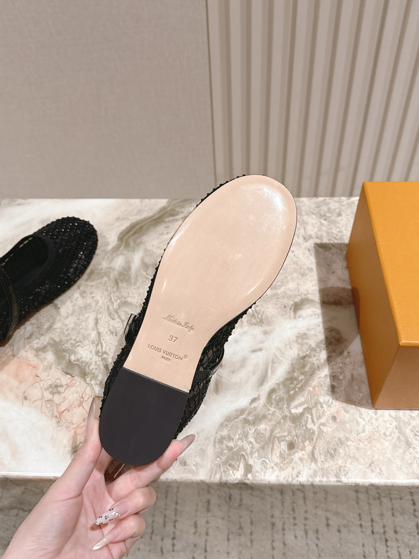   | ²⁰²5𝐬𝐬 🤍🤎
驴家早春新品🆕 new arrival～LV春夏芭蕾舞鞋，也太出彩了！时尚性
