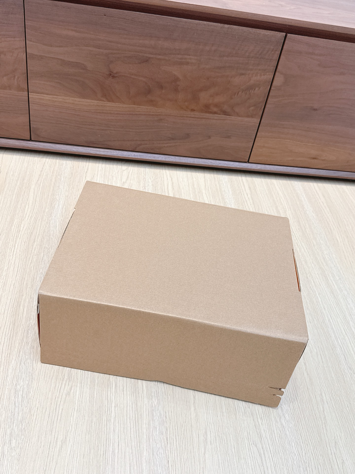 NO:468710,Packaging, casual shoes/sports shoes, sneakers19860909包装,休闲鞋/运动鞋,sneakers,Women's Shoes