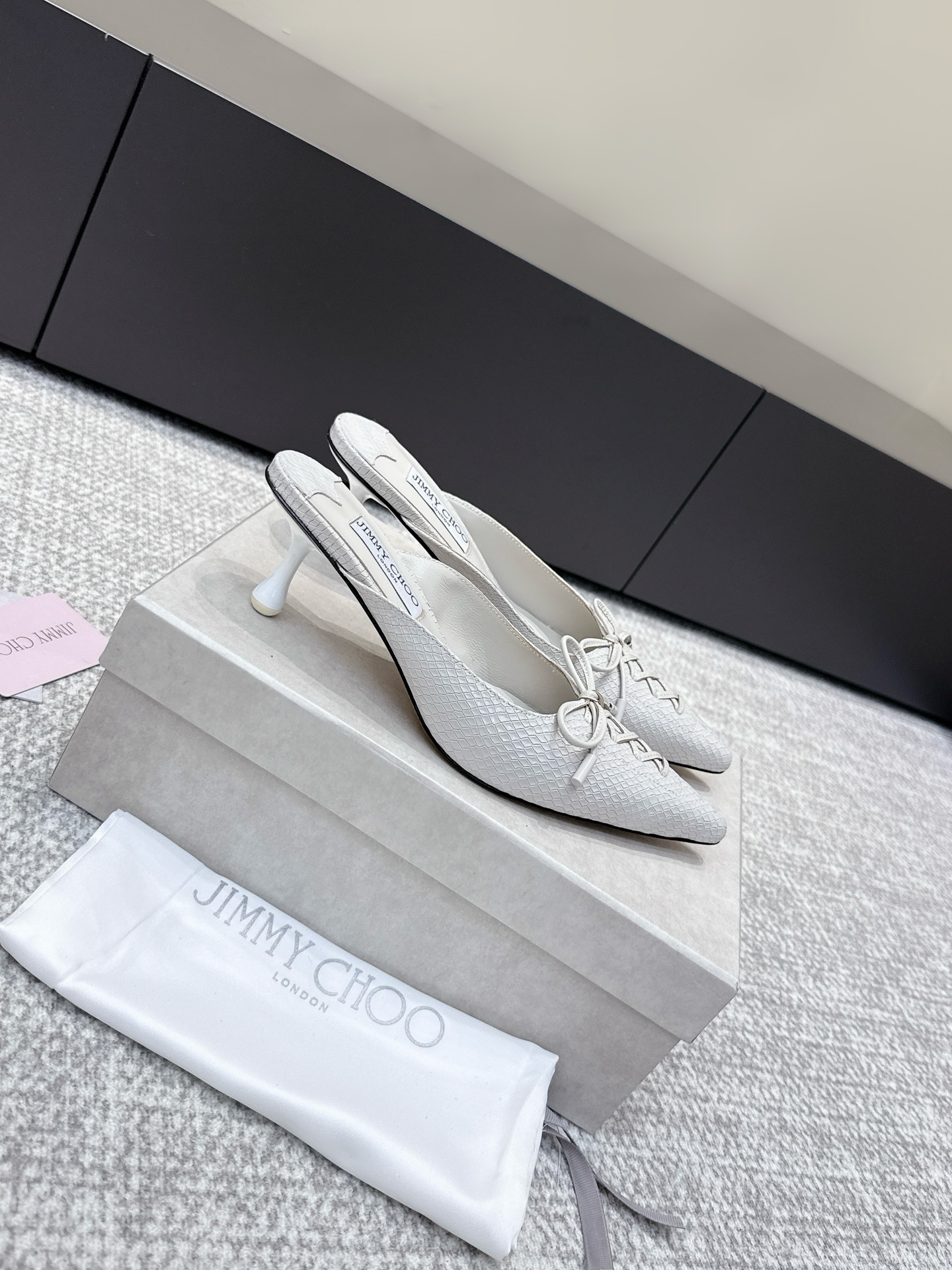Jimmy Choo JimmyCho*•25s新款牛皮高跟凉拖鞋