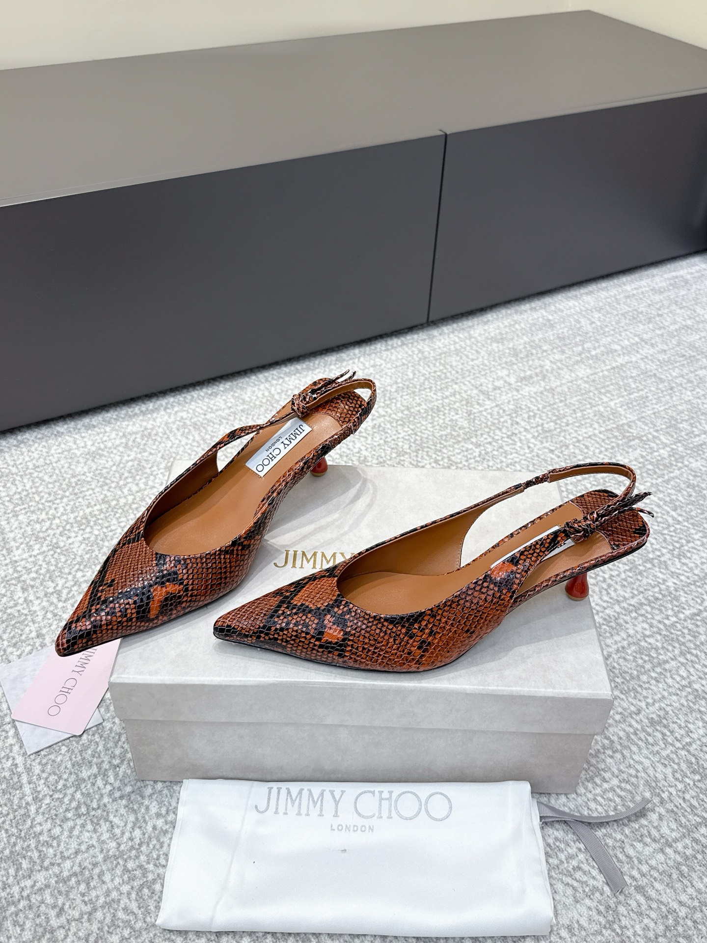 Jimmy Choo JimmyCho*•25s新款牛皮高跟凉拖鞋