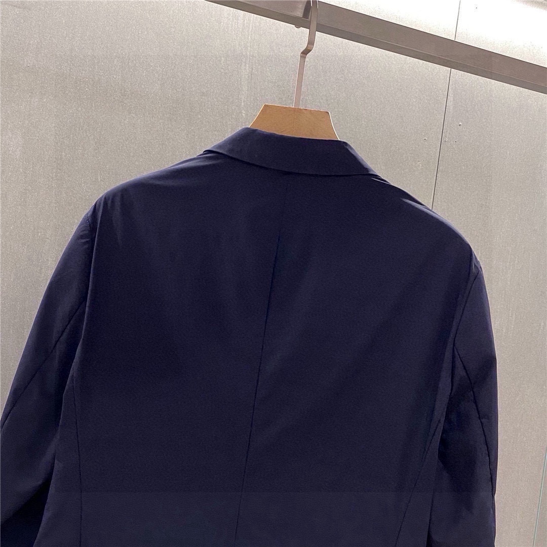 经典米兰高端系列！标志性H字母，2025新品订制系列经典时尚休闲修身显瘦西服,经典米兰高端系列！！在设计