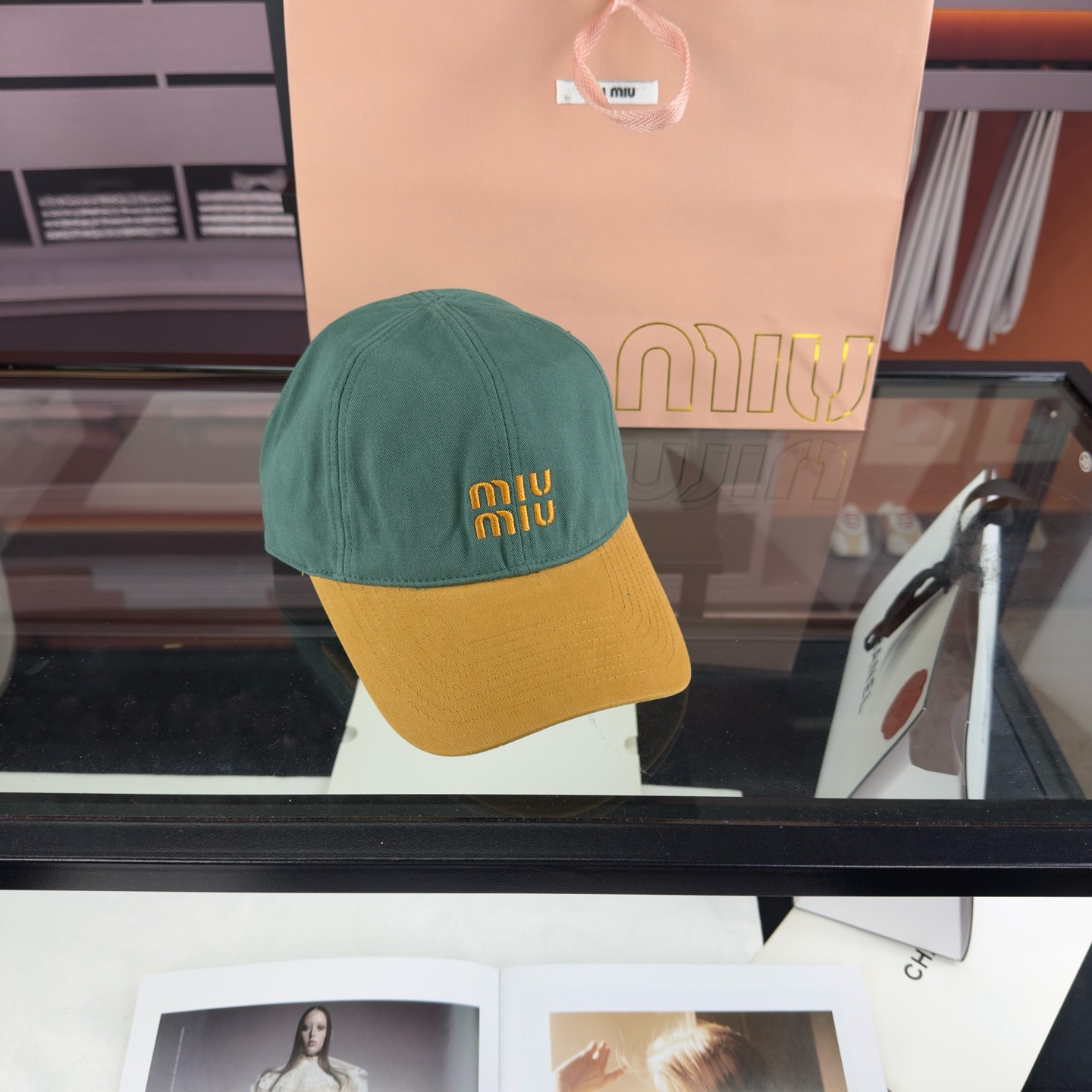 미우미우 모자 118739 Miu Miu Cap