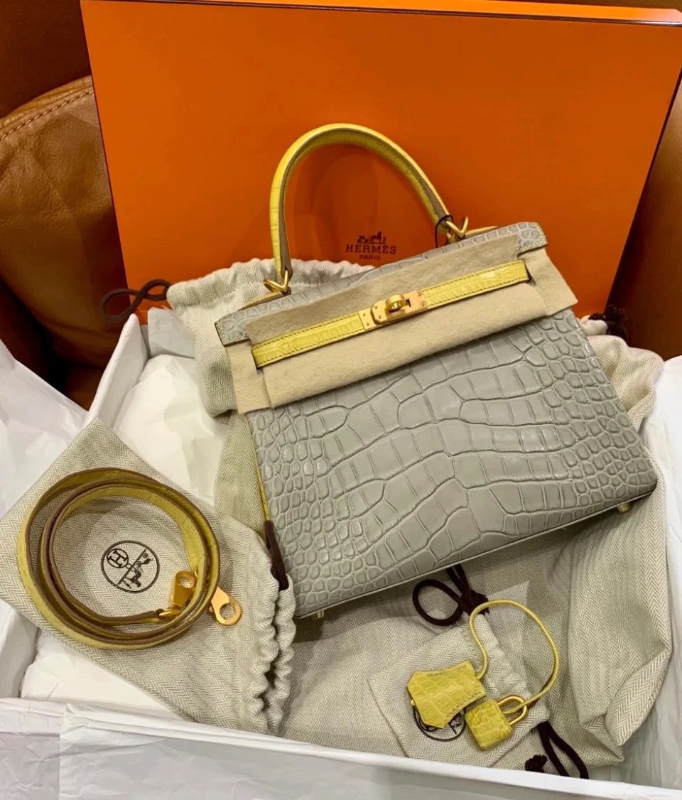 I migliori marchi come
 Hermes Kelly Borsette Borse Crossbody & Borse a Tracolla Grigio