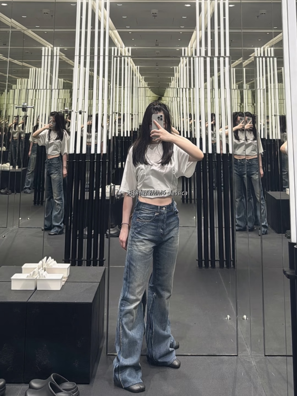 MM6 Maison Margiela Women's Flared Jeans High Waist Distressed Denim Pants 2 i1755670429262 5090 0 1