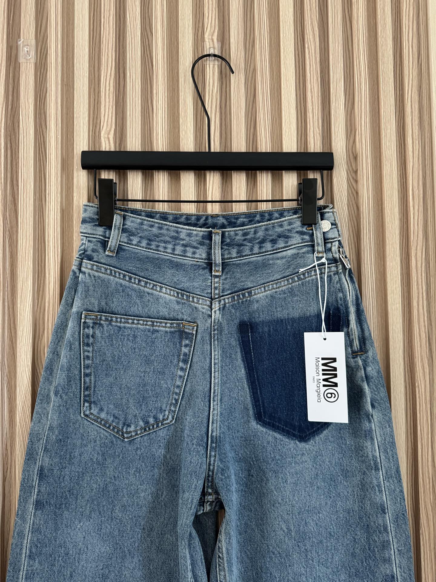 MM6 25秋冬新款 前后反穿直筒牛仔裤 设计感十足 高版本sml