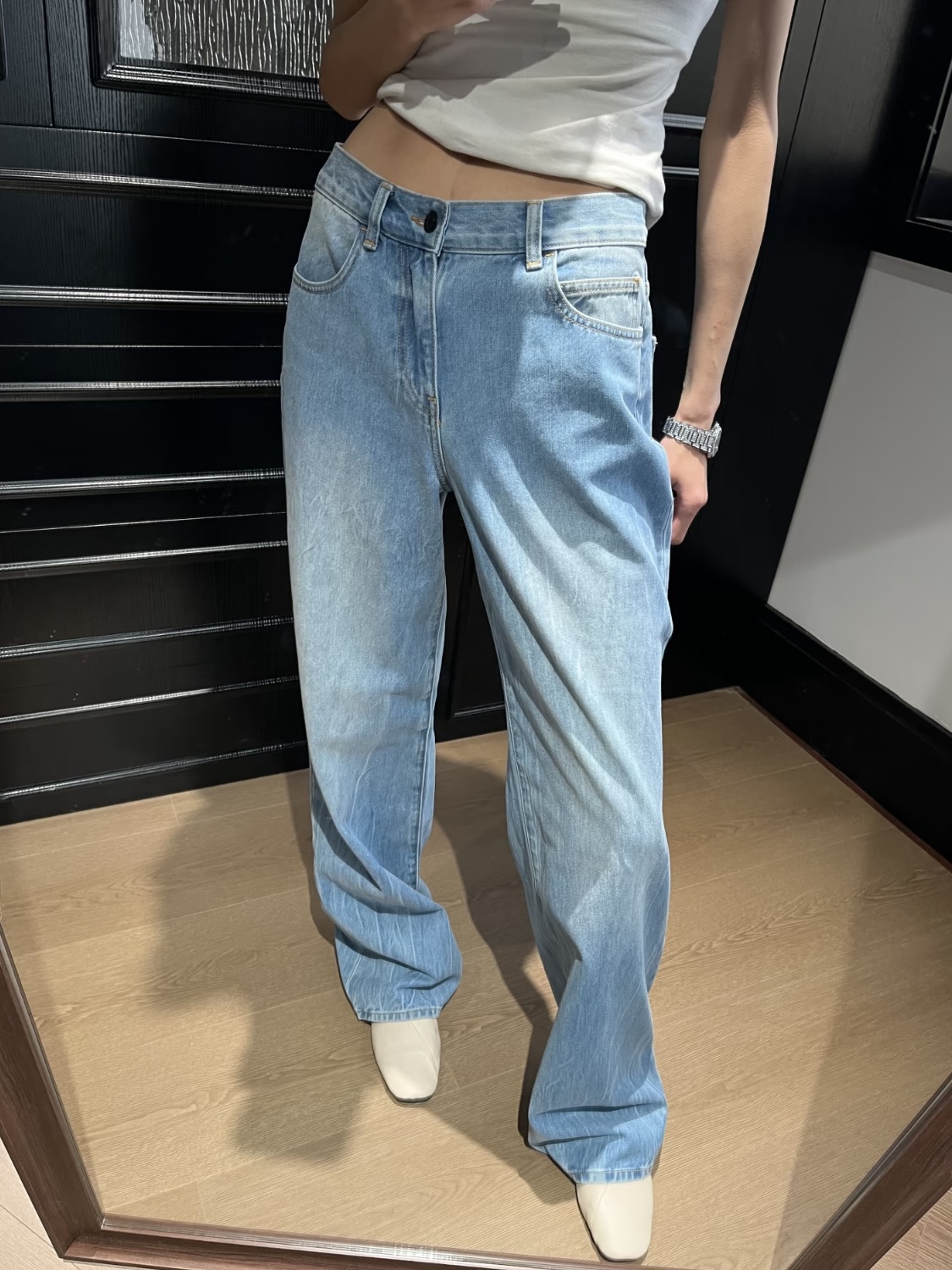 NO:801319,,,19860909,,,Women's clothing